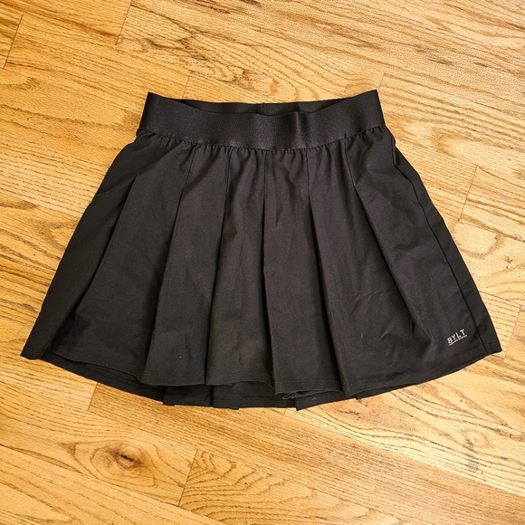 BYLT Basics Size M Ralley Skirt in Black Pleated with Built in Shorts Stretchy - Picture 3 of 9